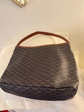 DH Gate Designer-Style Black Patterned Shoulder Bag with Brown Trim